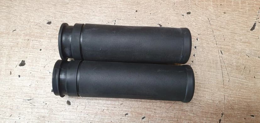 Harley Davidson Throttle Hand Grip / Handlebar / Bar / Grips